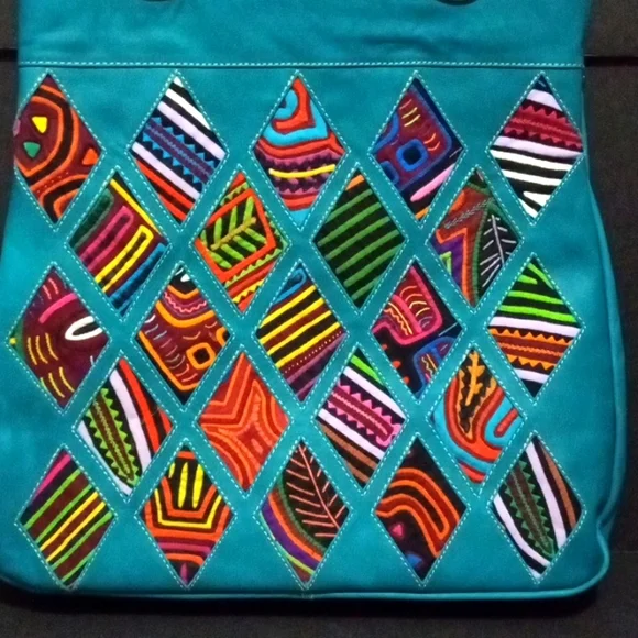 Mola bag